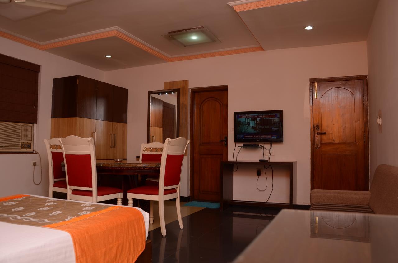 Hotel Rahul Deluxe Nagpur Eksteriør bilde
