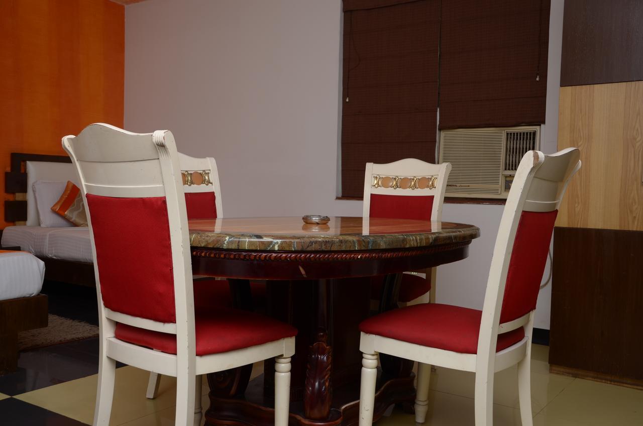 Hotel Rahul Deluxe Nagpur Eksteriør bilde